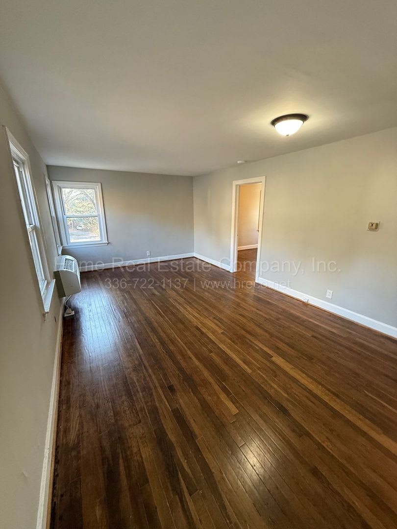 422 Gregory Street – photo 1