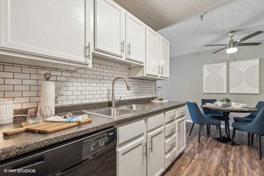 Reserve Eden Prairie – photo 1 of 63