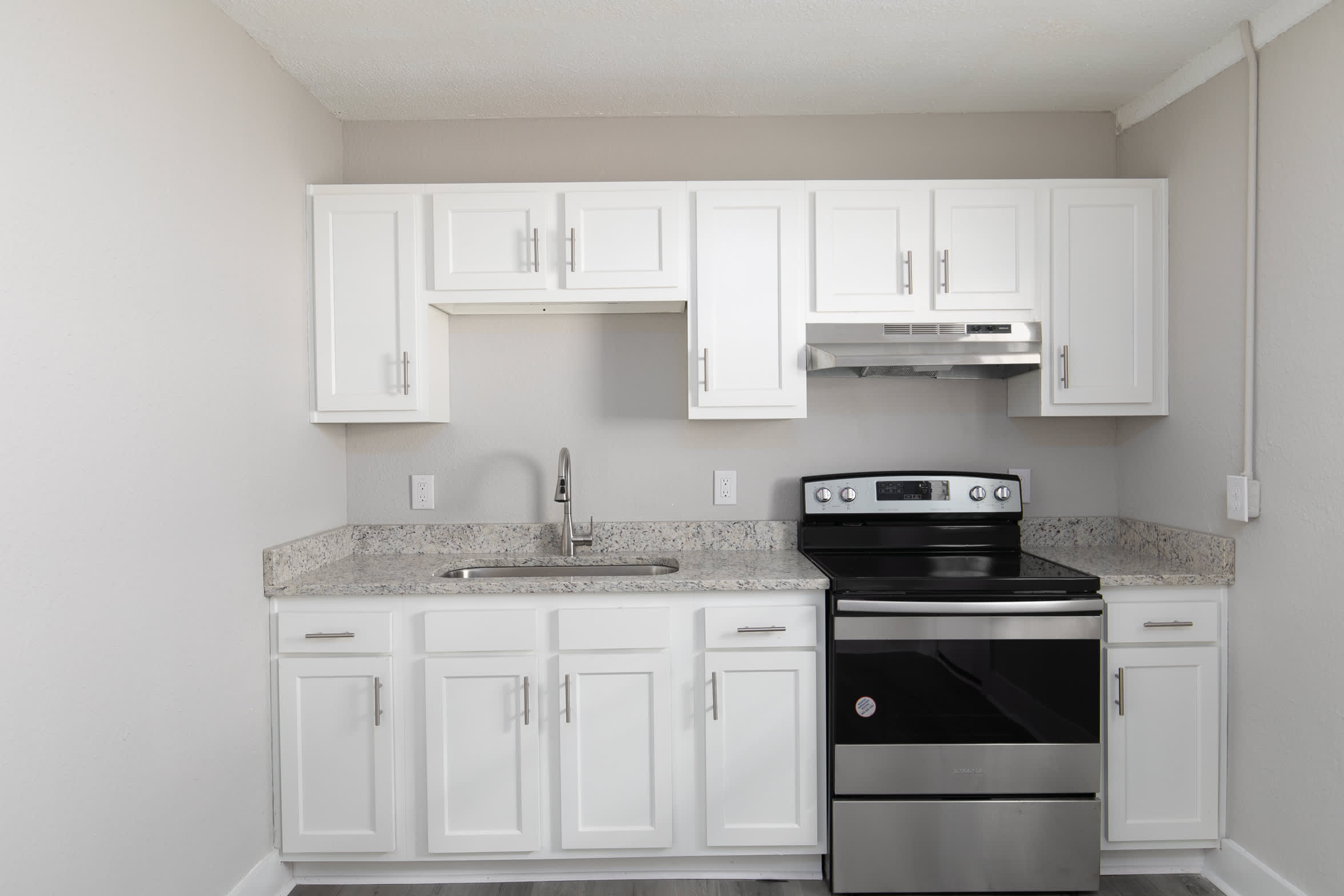5013 Georgia Rd- Unit 3 – photo 1