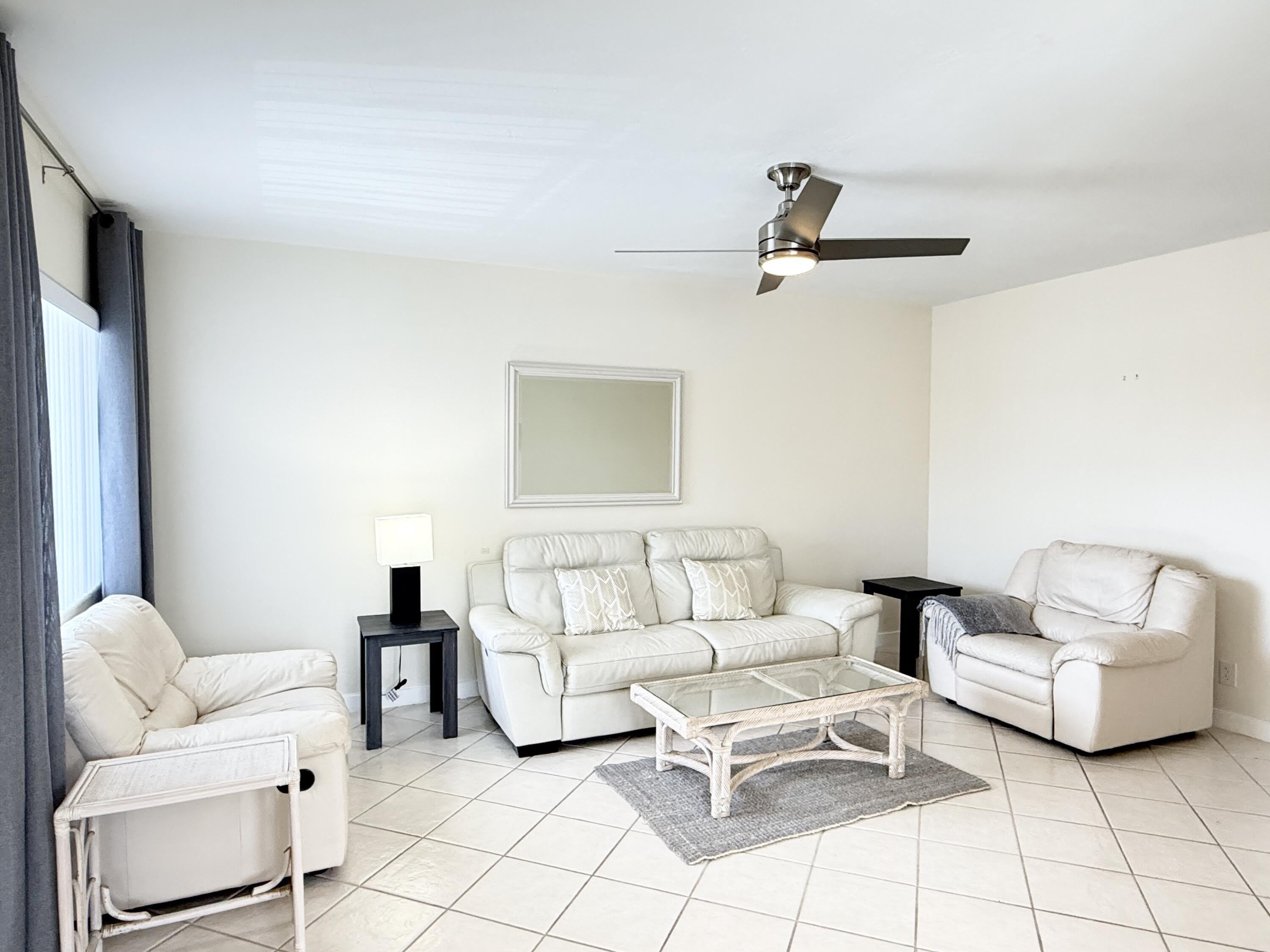 2880 Lake Osborne Drive – photo 1 of 32