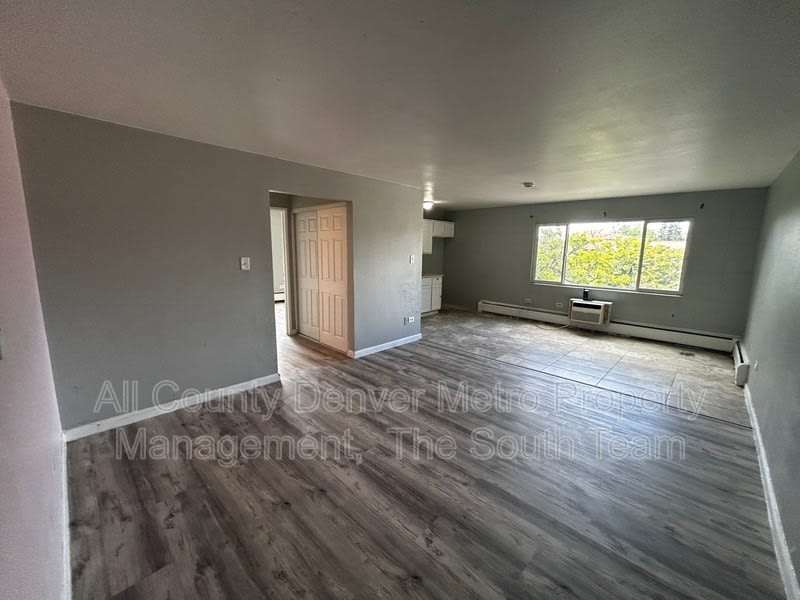 1590 Clinton St – photo 1 of 13