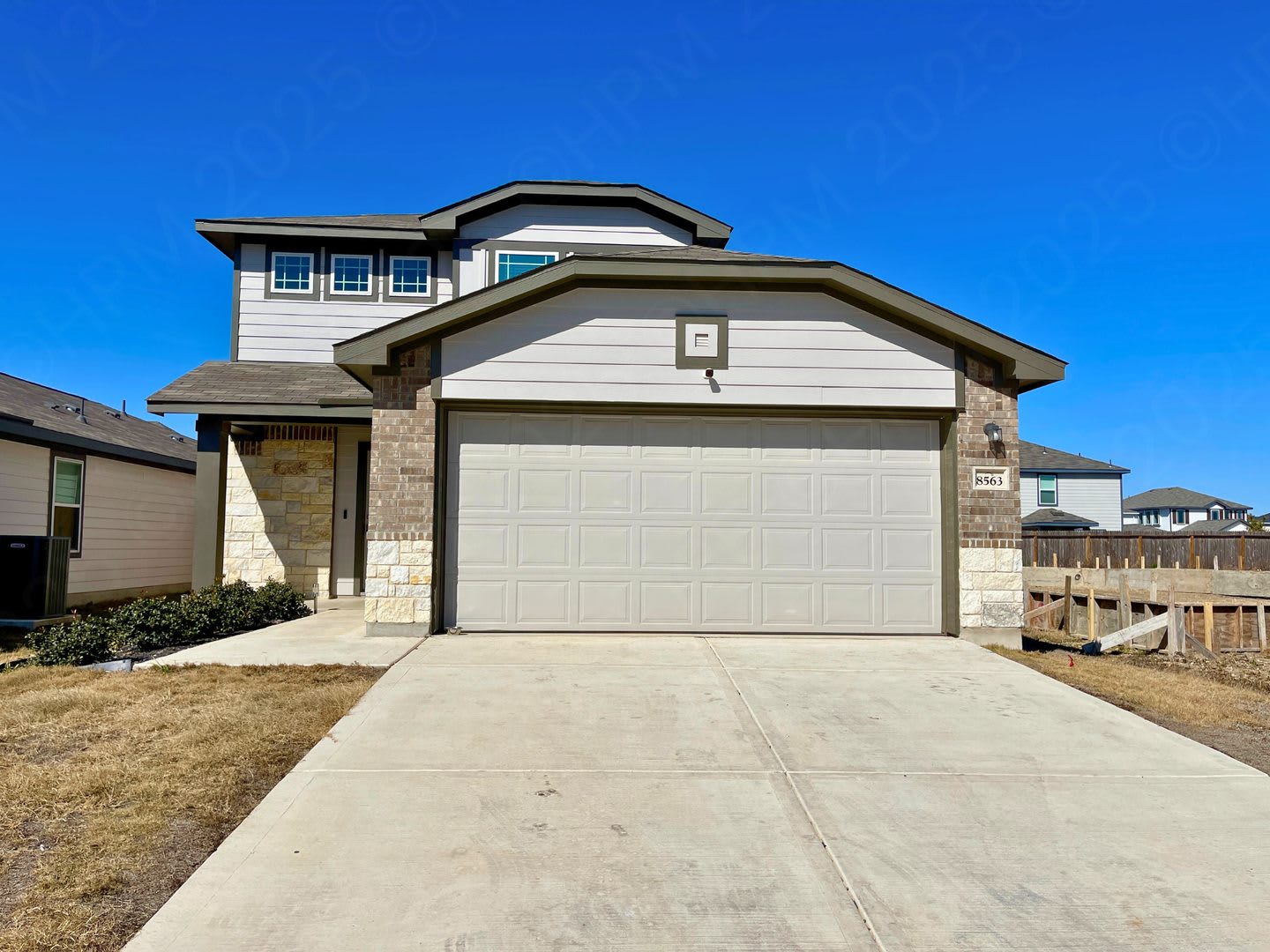 Move-In Special. 1 Month Free Rent with a 12-month lease – photo 1