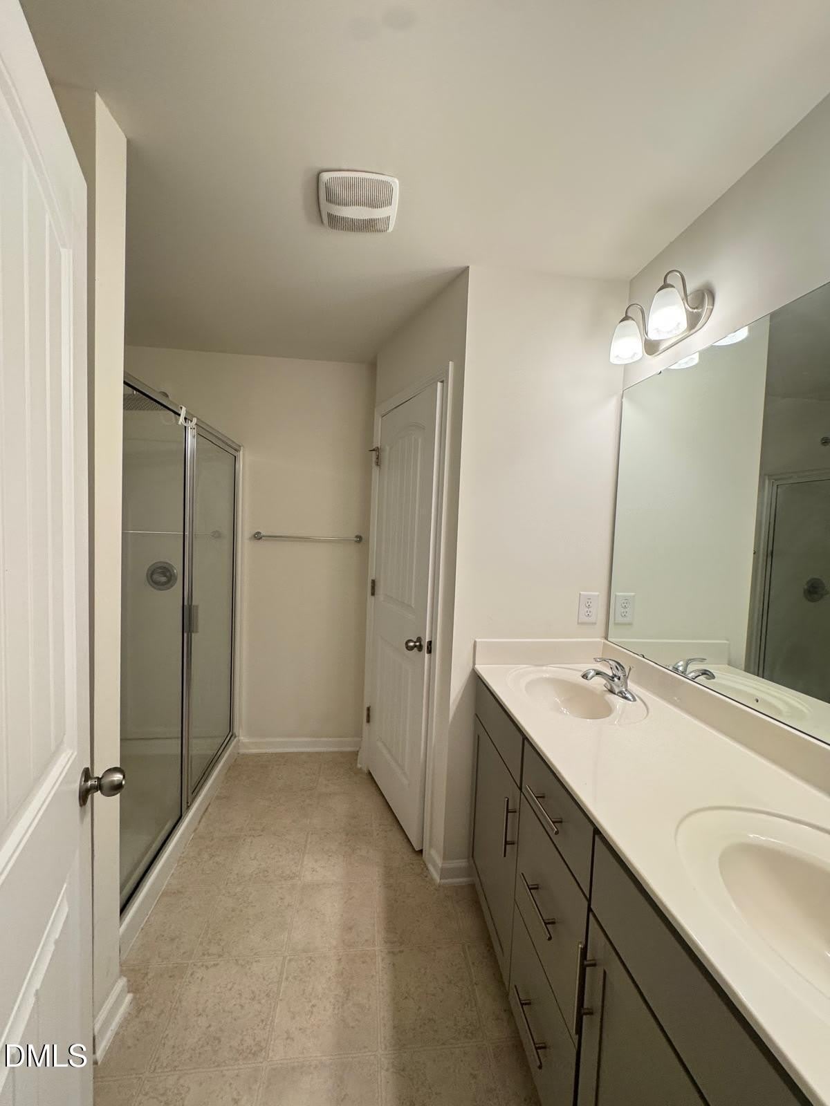 1070 Coldstream Drive – photo 1