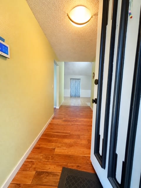 716 Parkway Court Northeast – photo 1 of 17
