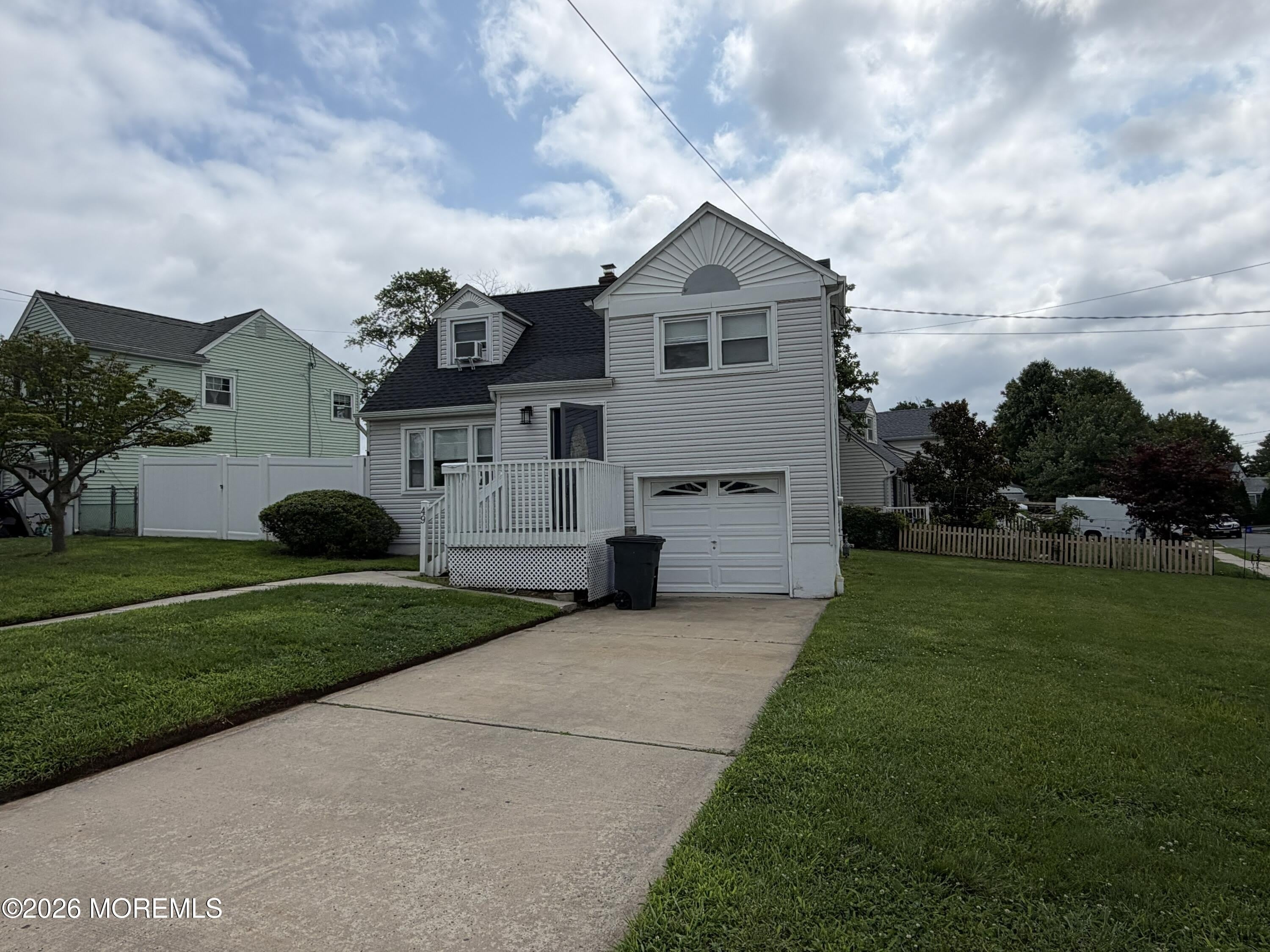 49 Ridge Place – photo 1 of 11