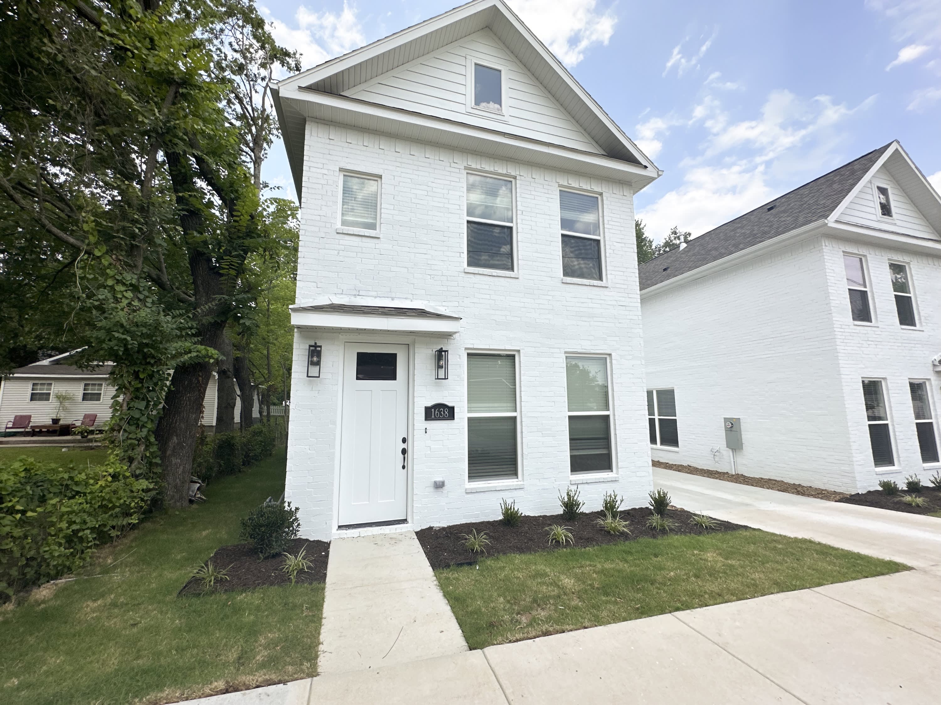 1638 W Neptune Street – photo 1
