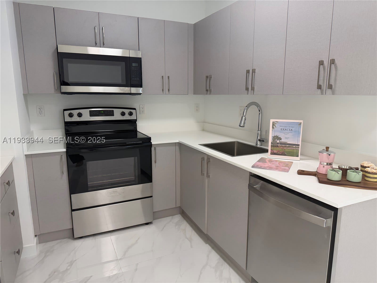 2306 E 4th ave – photo 1