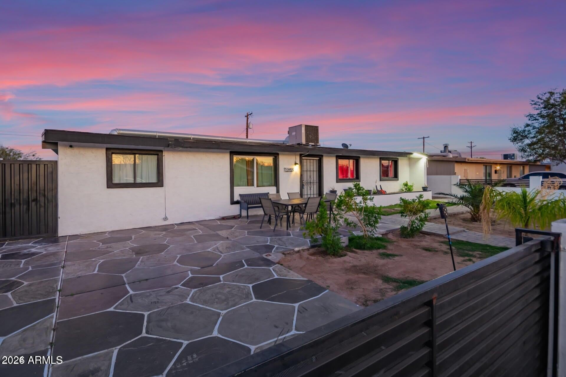 3815 N 50TH Drive – photo 1