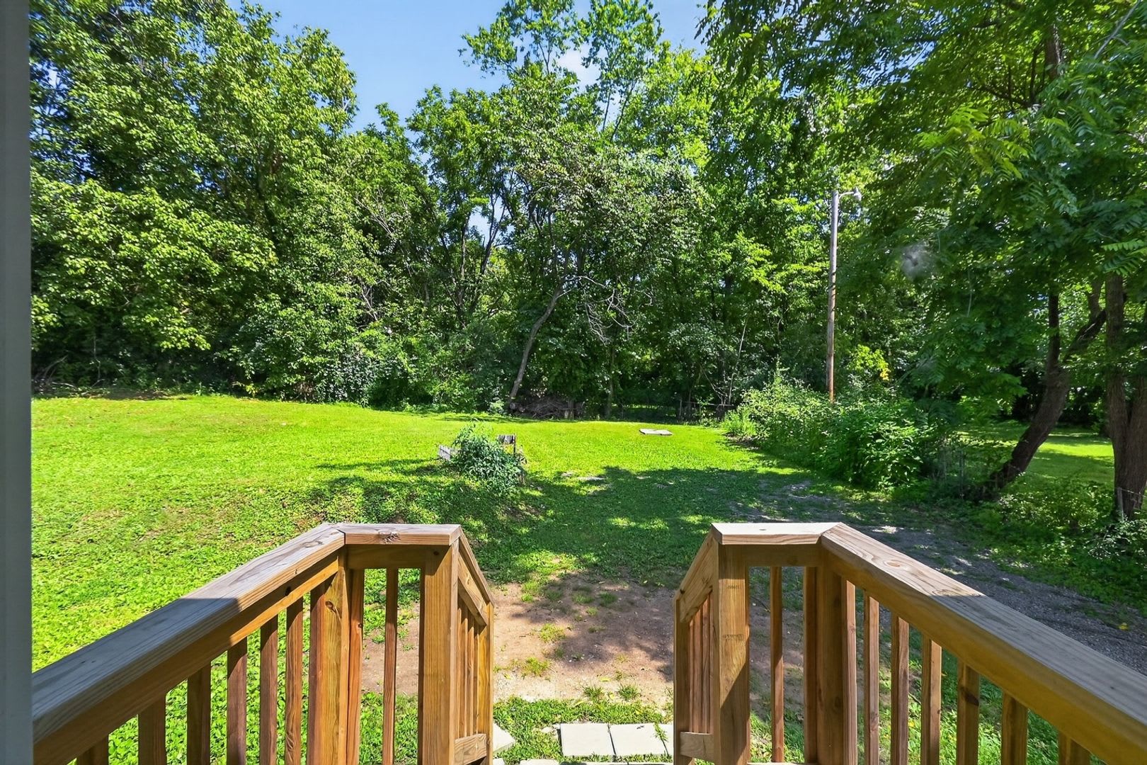 Charming 2Br Duplex In Oak Ridge – photo 1 of 53