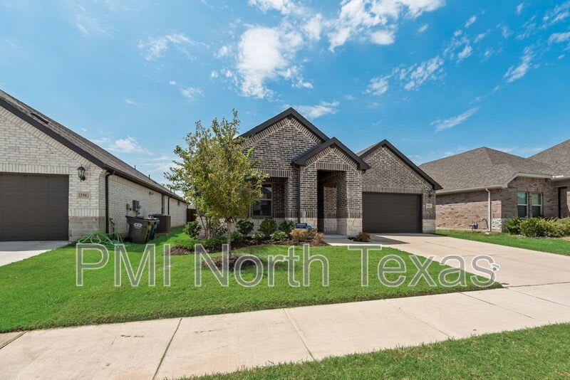 3904 High Valley Drive – photo 1