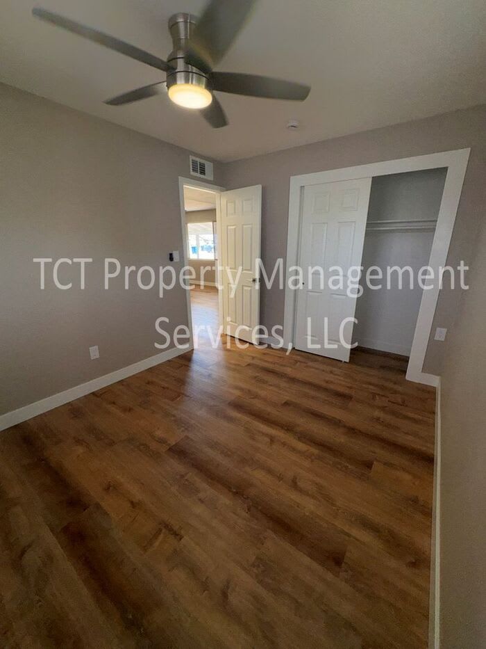 493 East Erie Street – photo 1