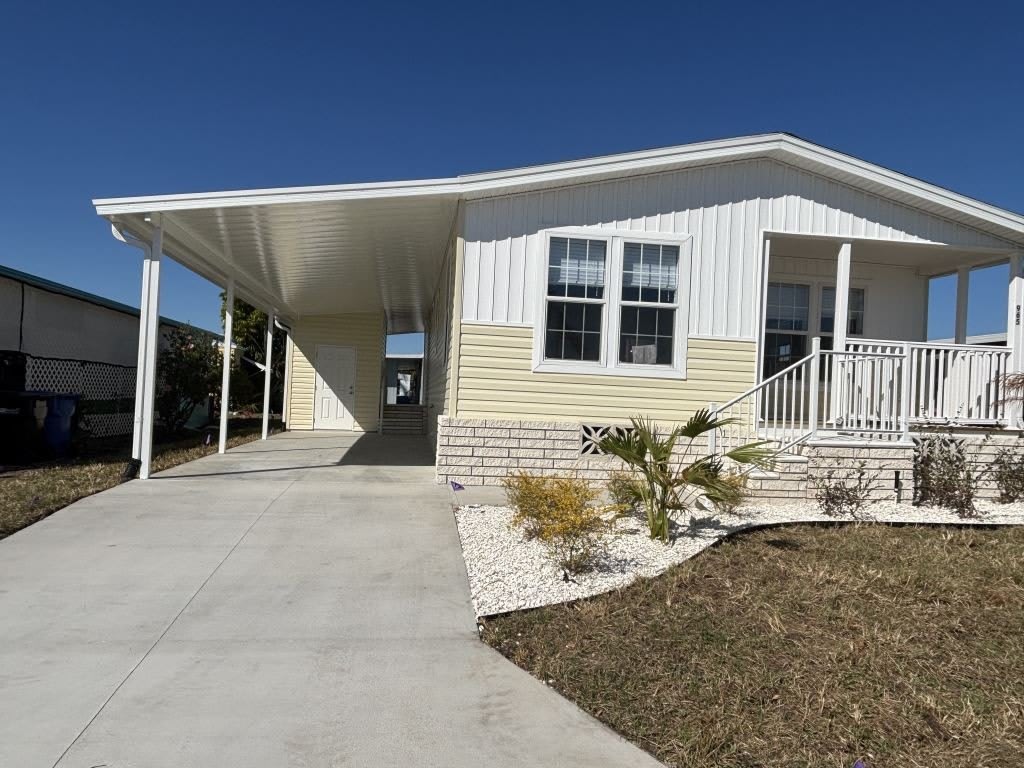 965 Orinoco Avenue – photo 1 of 323