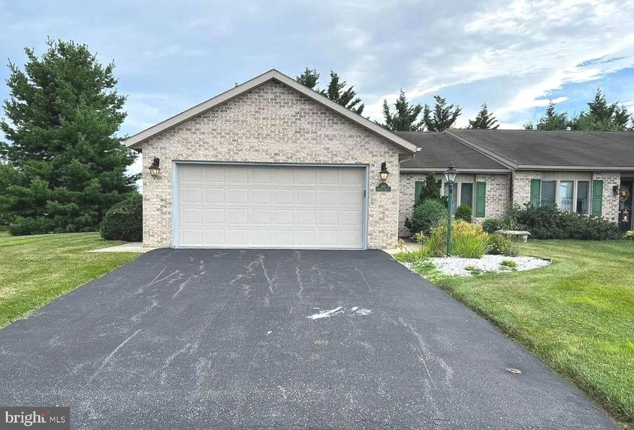 364 PHOENIX Drive – photo 1