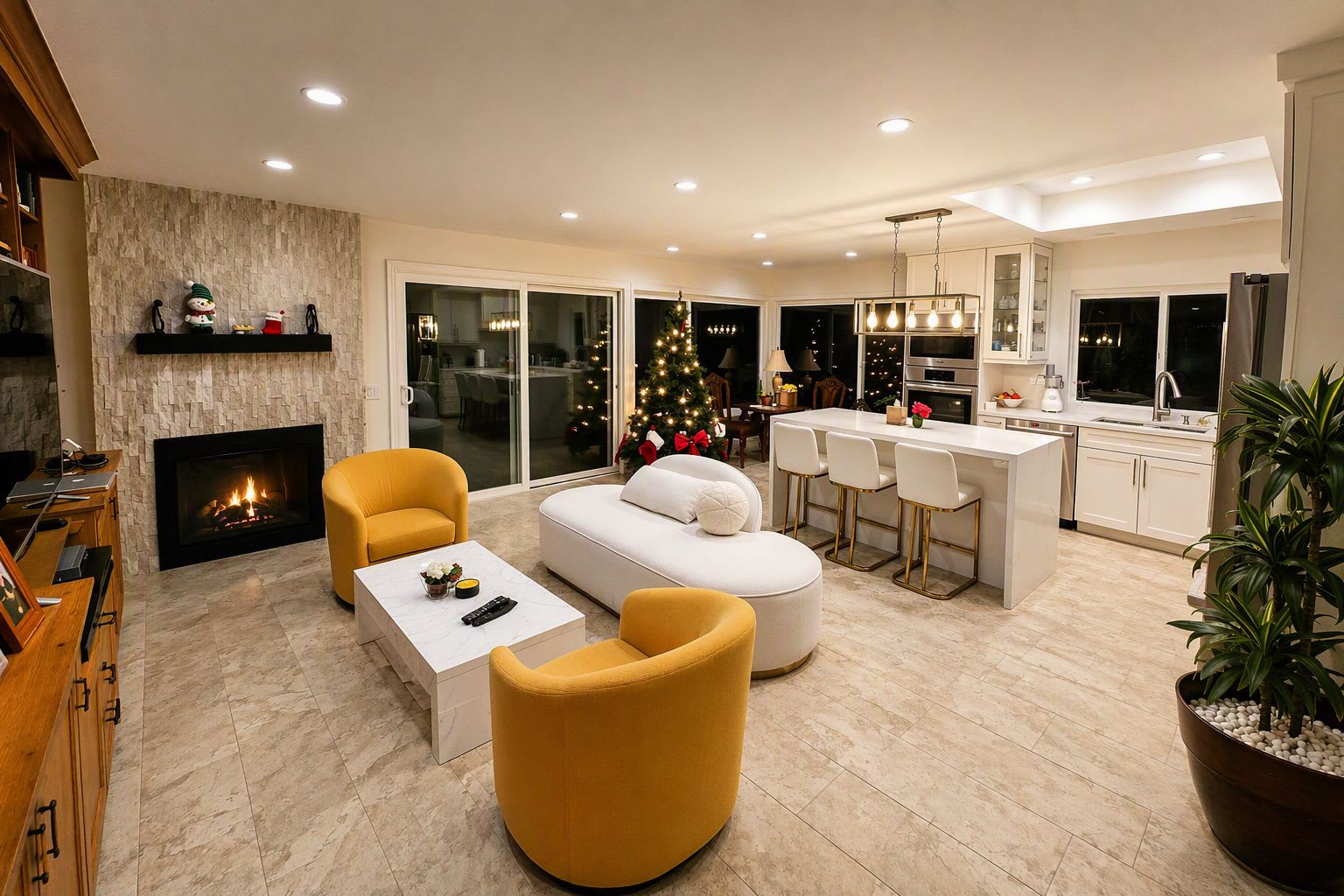 6360 Aquarius Avenue – photo 1 of 23