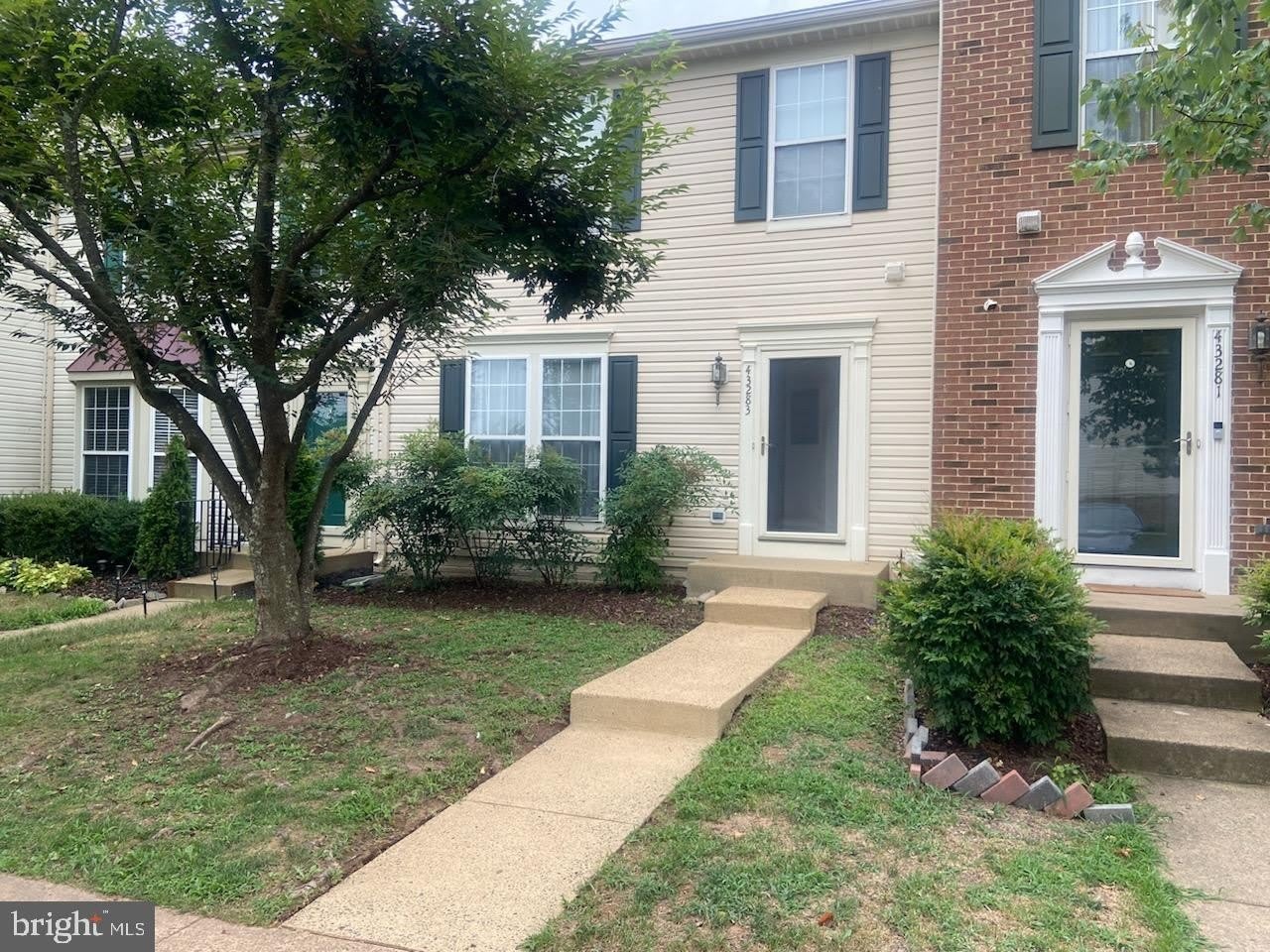 43283 CHOKEBERRY SQ – photo 1
