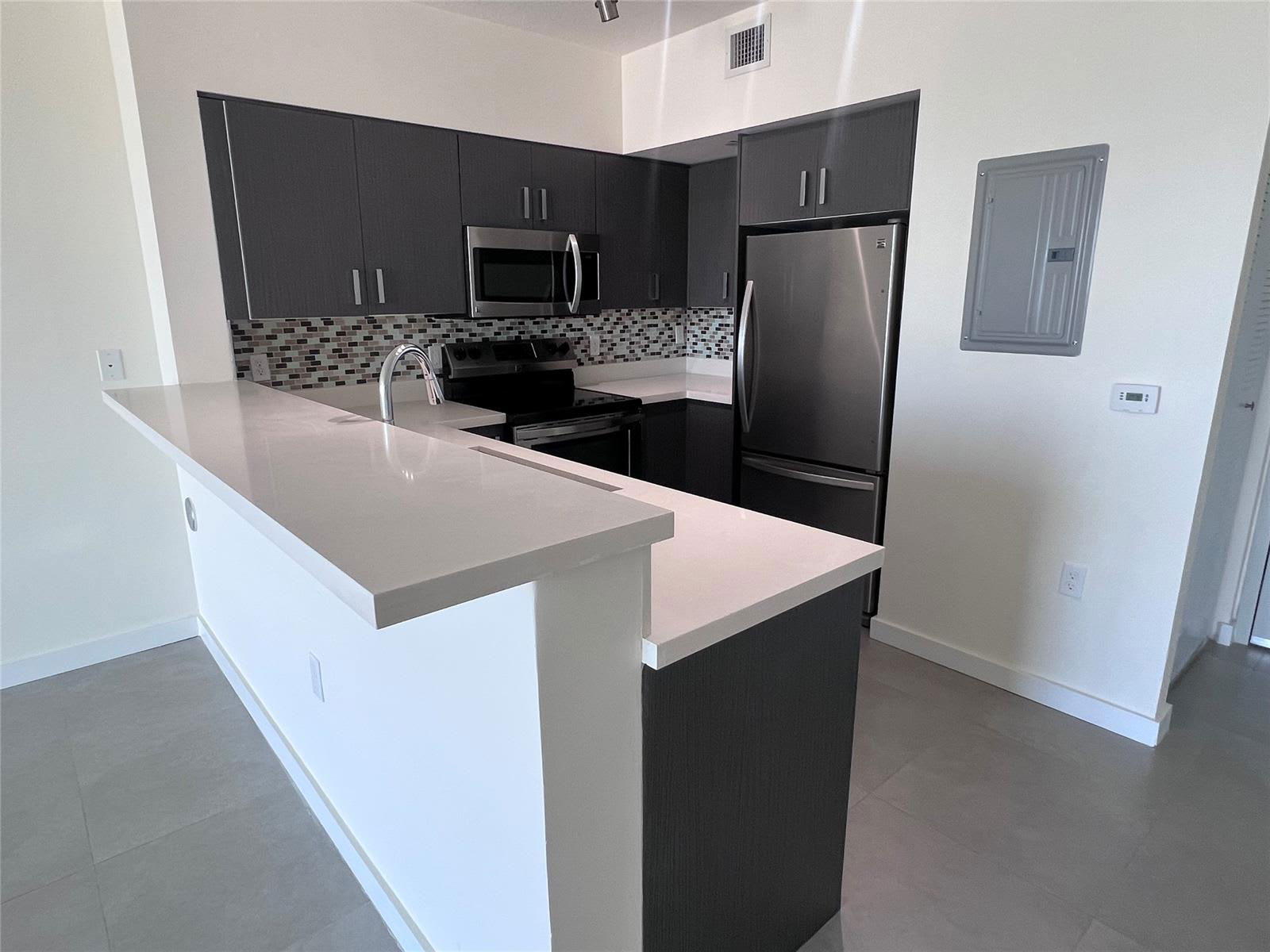730 Northwest 3Rd Street – photo 1