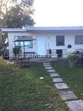 3477 NE 13th Ave – photo 1