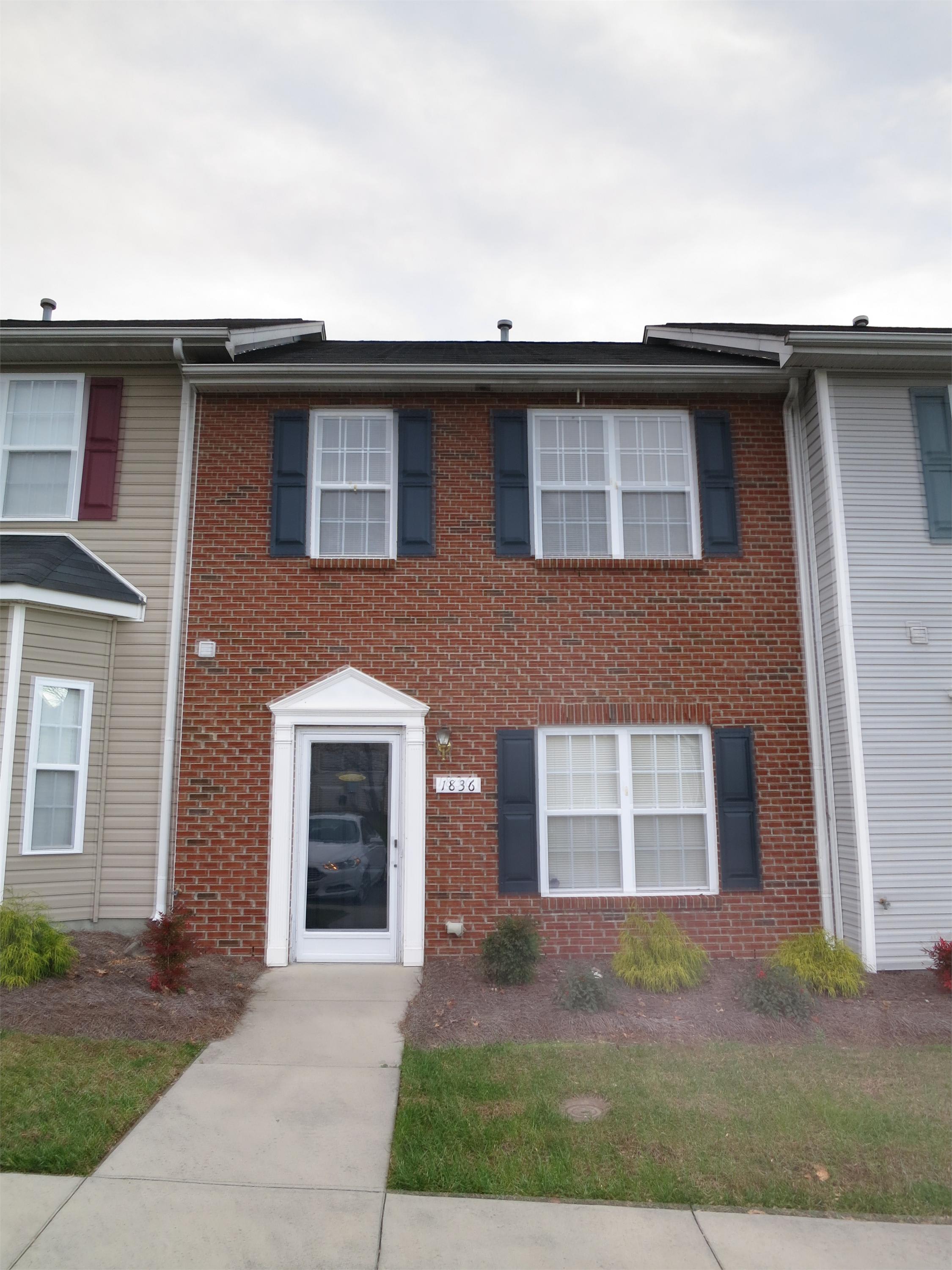 1836 Olivers Crossing – photo 1