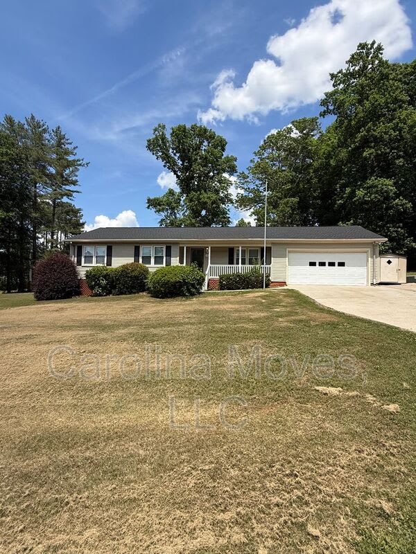 102 Wood Haven Ct. – photo 1 of 24