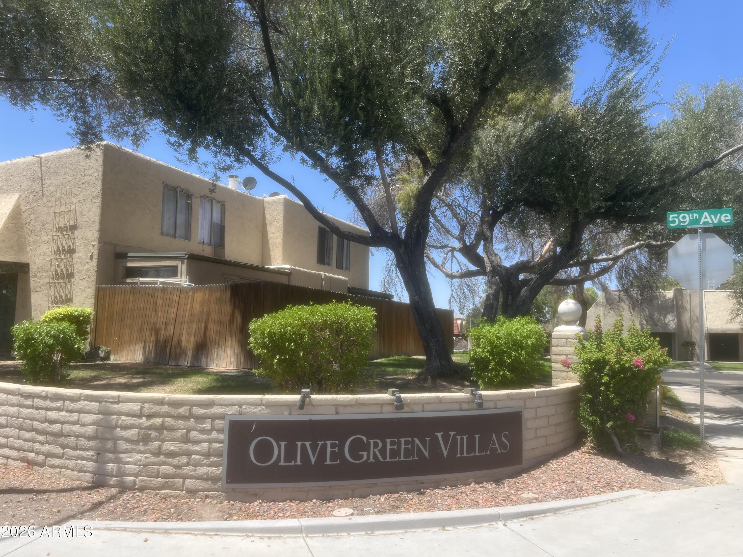 5902 W Townley Avenue – photo 1