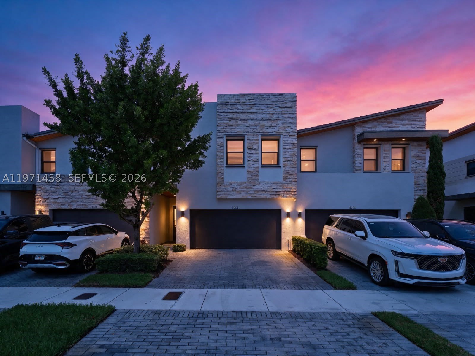 8058 NW 105th Ct – photo 1