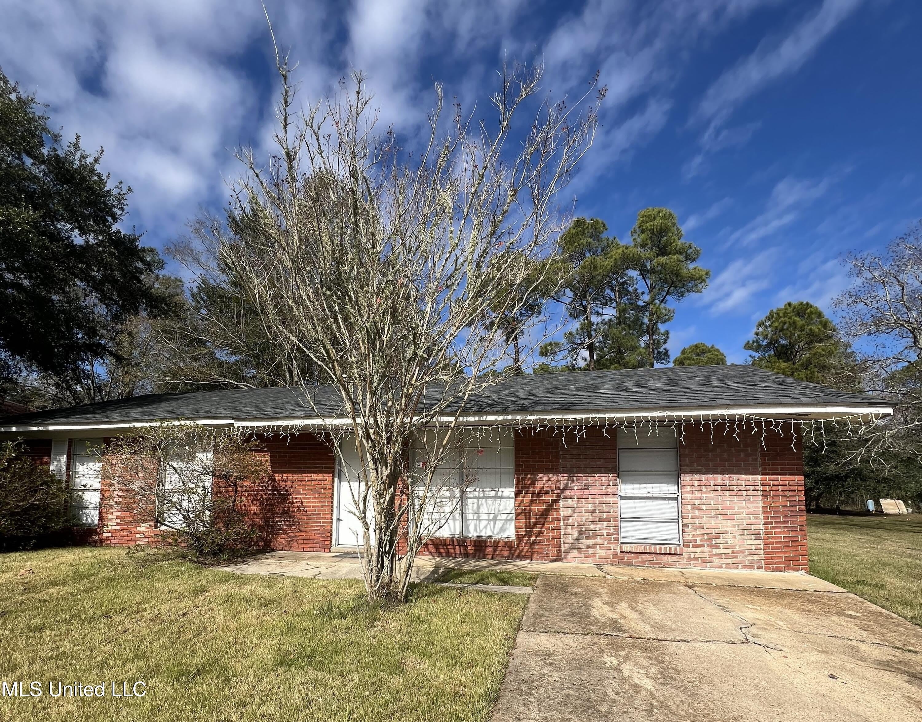 2711 E David Drive – photo 1