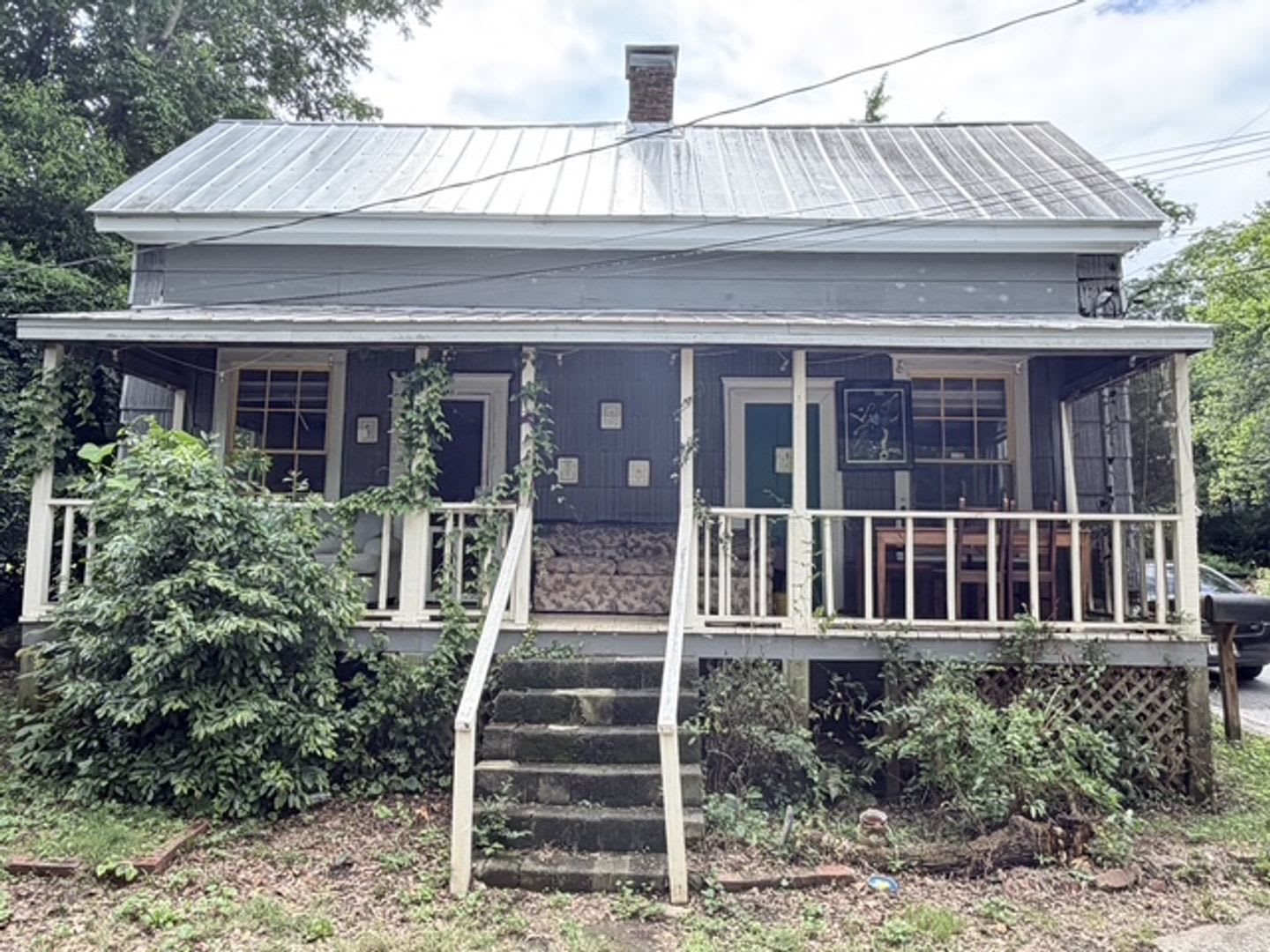 Two Bedroom Cozy House! – photo 1