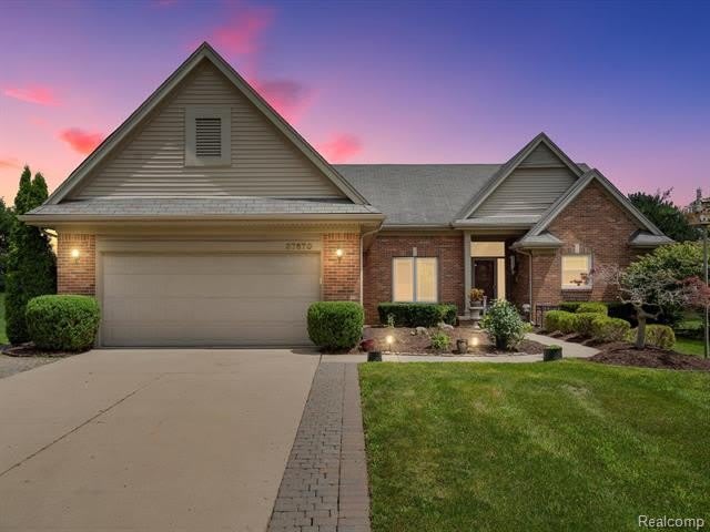 37670 KINGSBURN Drive – photo 1