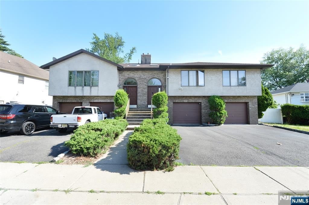 23 Kinzley Street – photo 1