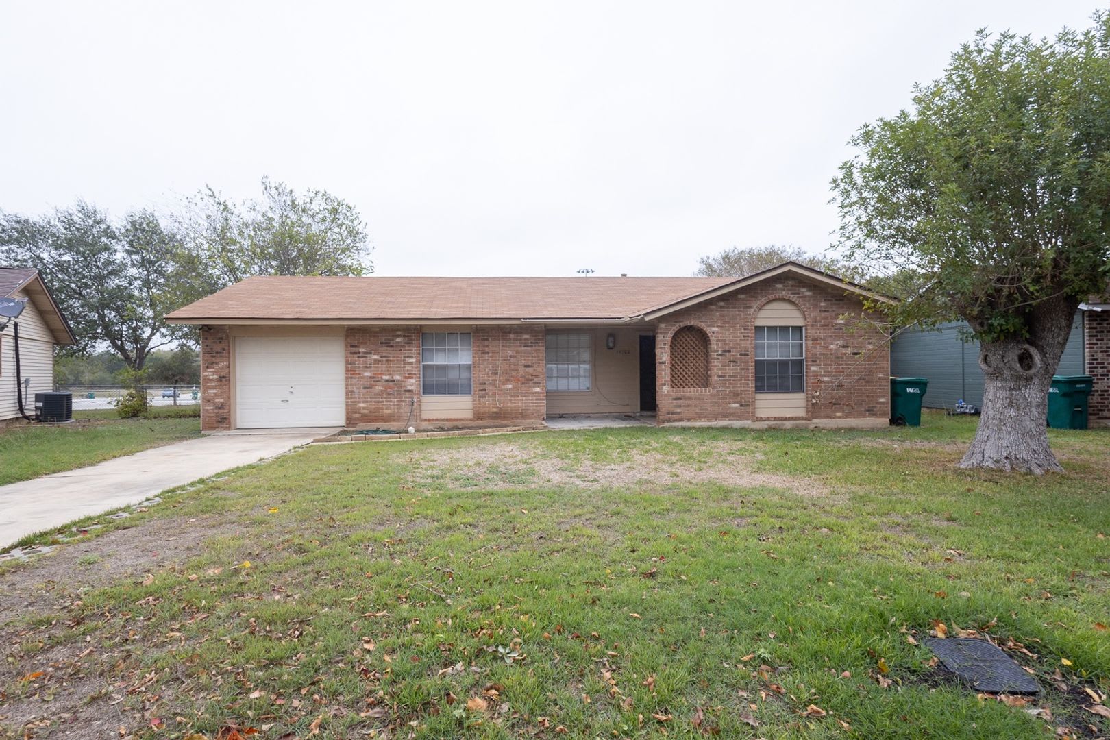 Charming 4BR House in Live Oak – photo 1 of 21