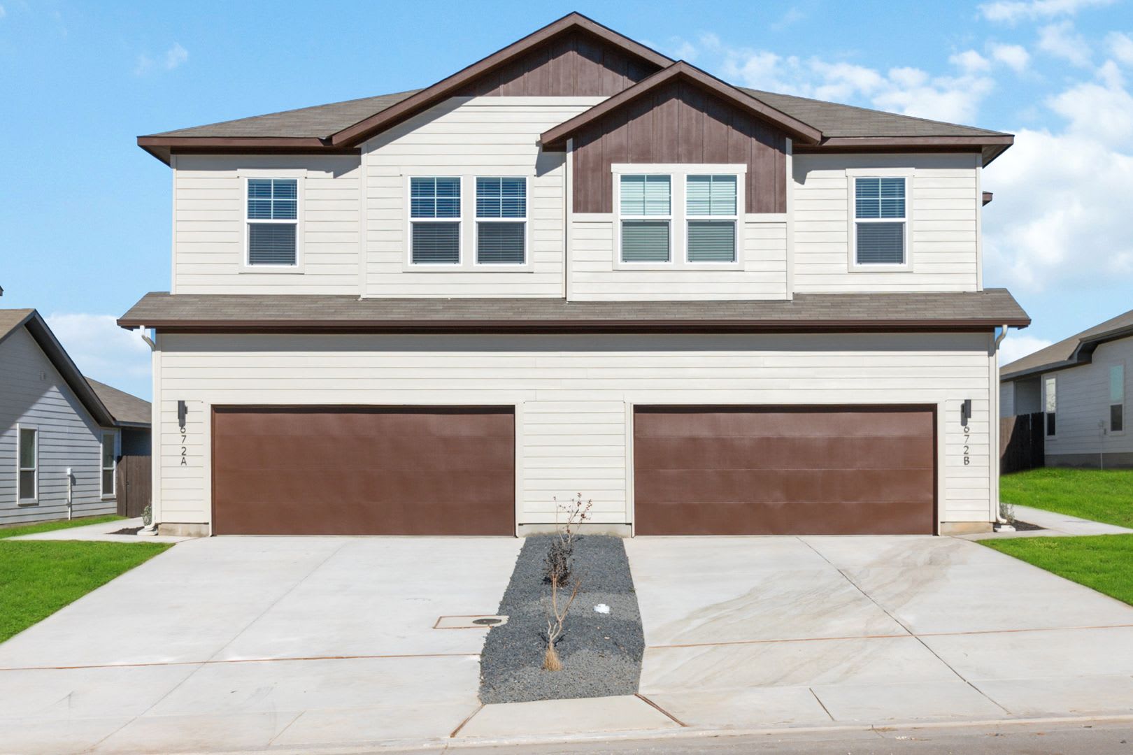 Brand New 4 Bedroom Emma Park Home With Private Yard 2 Car Garage – photo 1 of 311