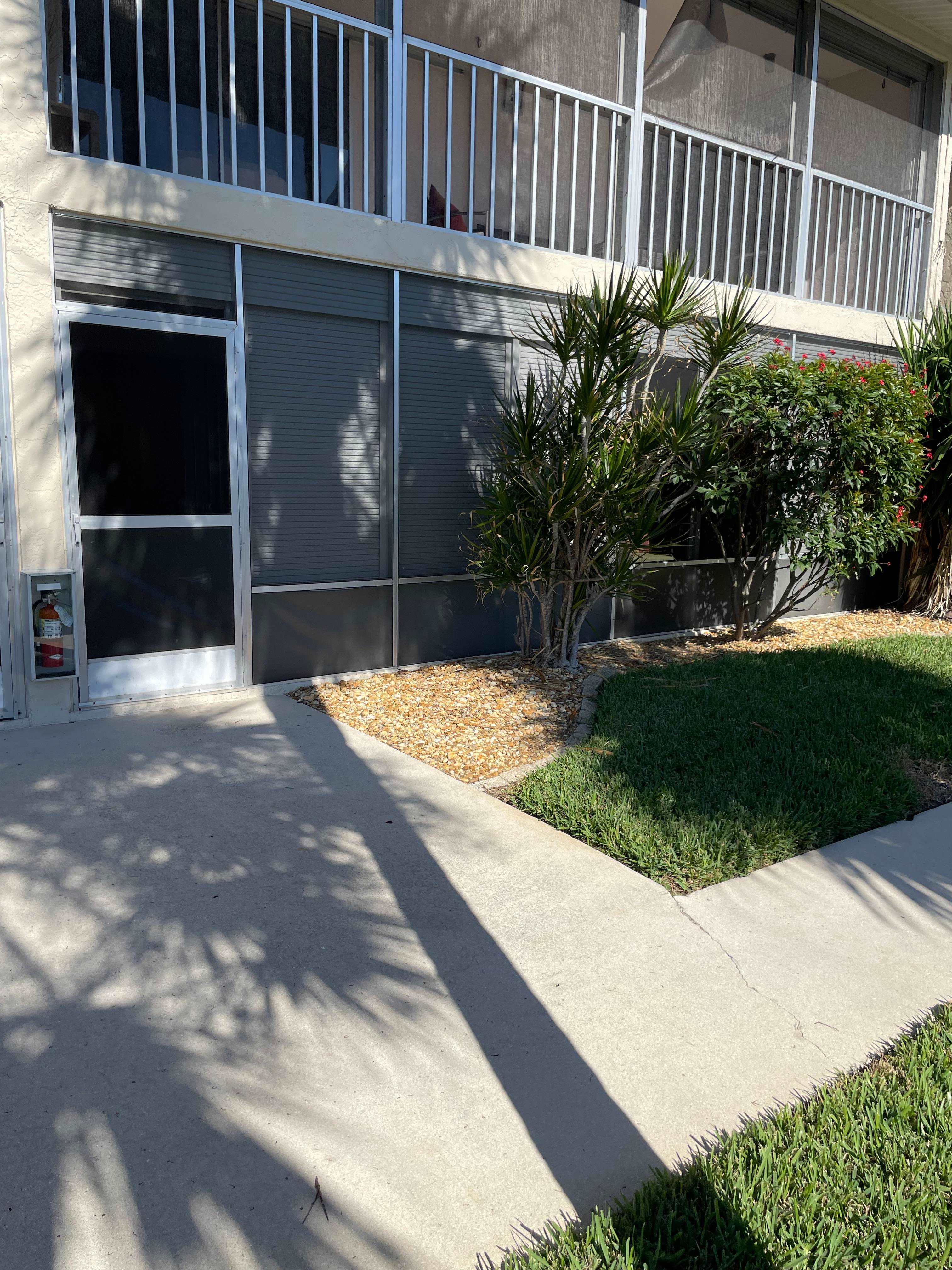 1412 SE 46th St – photo 1