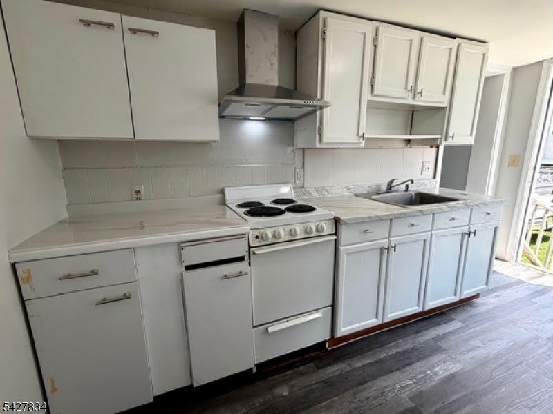 221 Spring St – photo 1 of 2