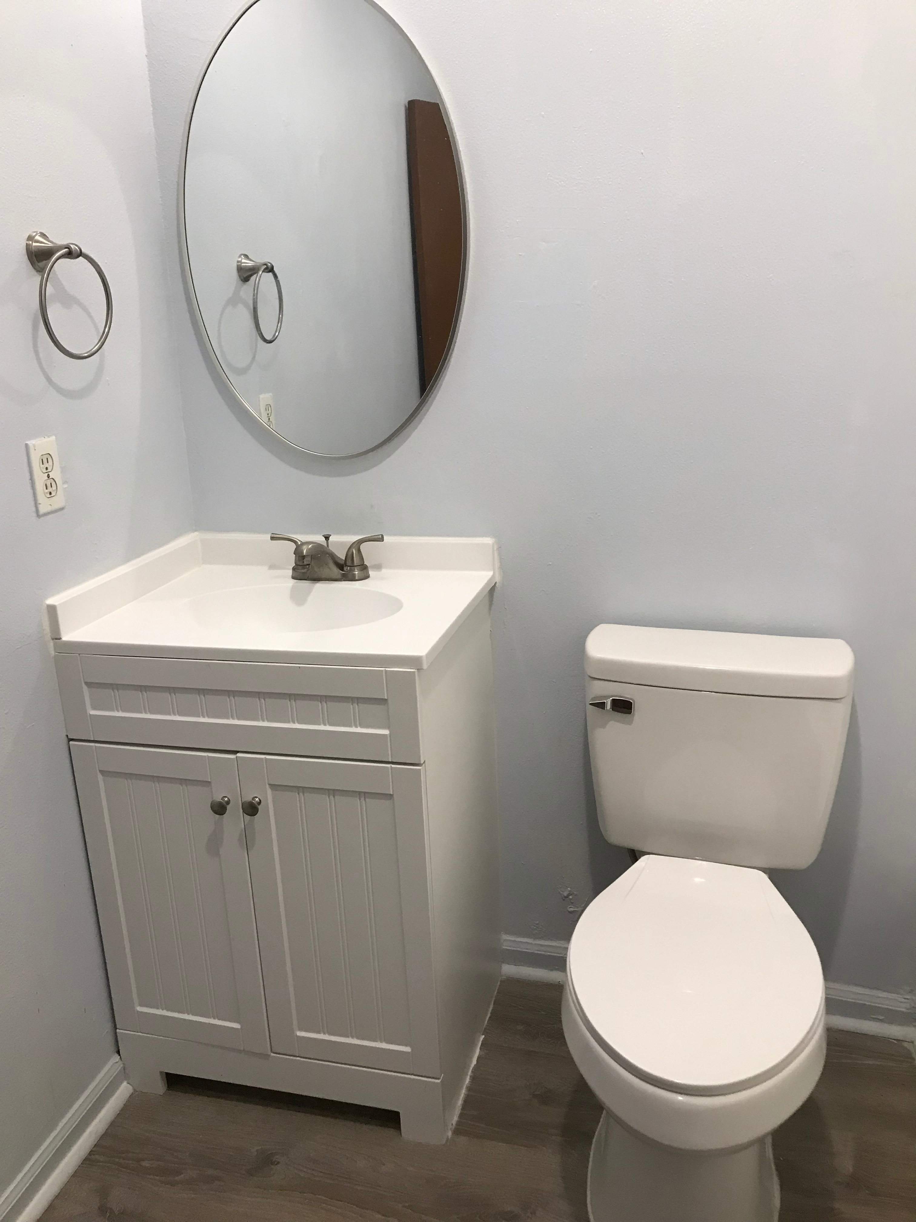 1412 Hickory Avenue – photo 1 of 9