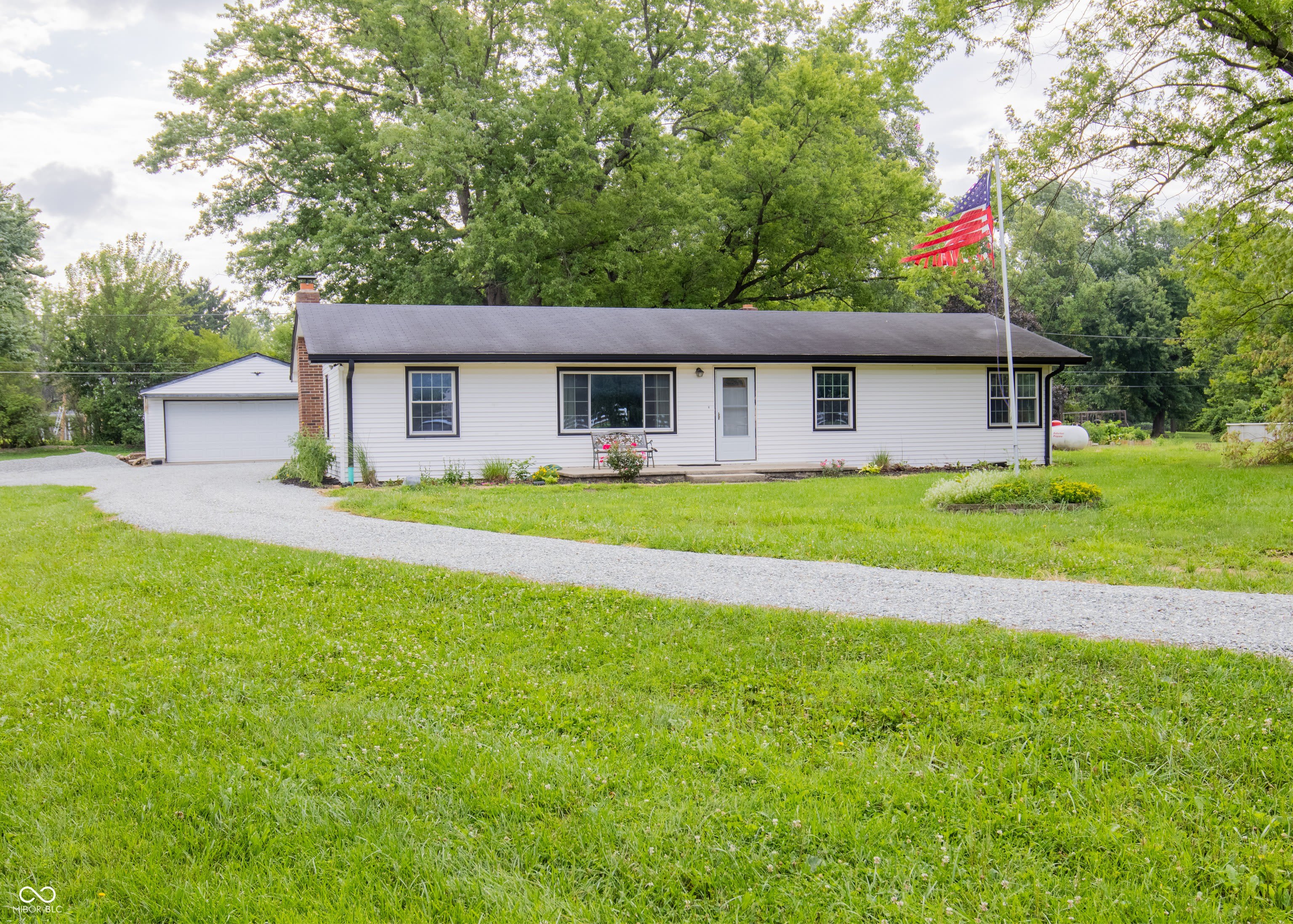 1444 N Mill Creek Road – photo 1 of 14