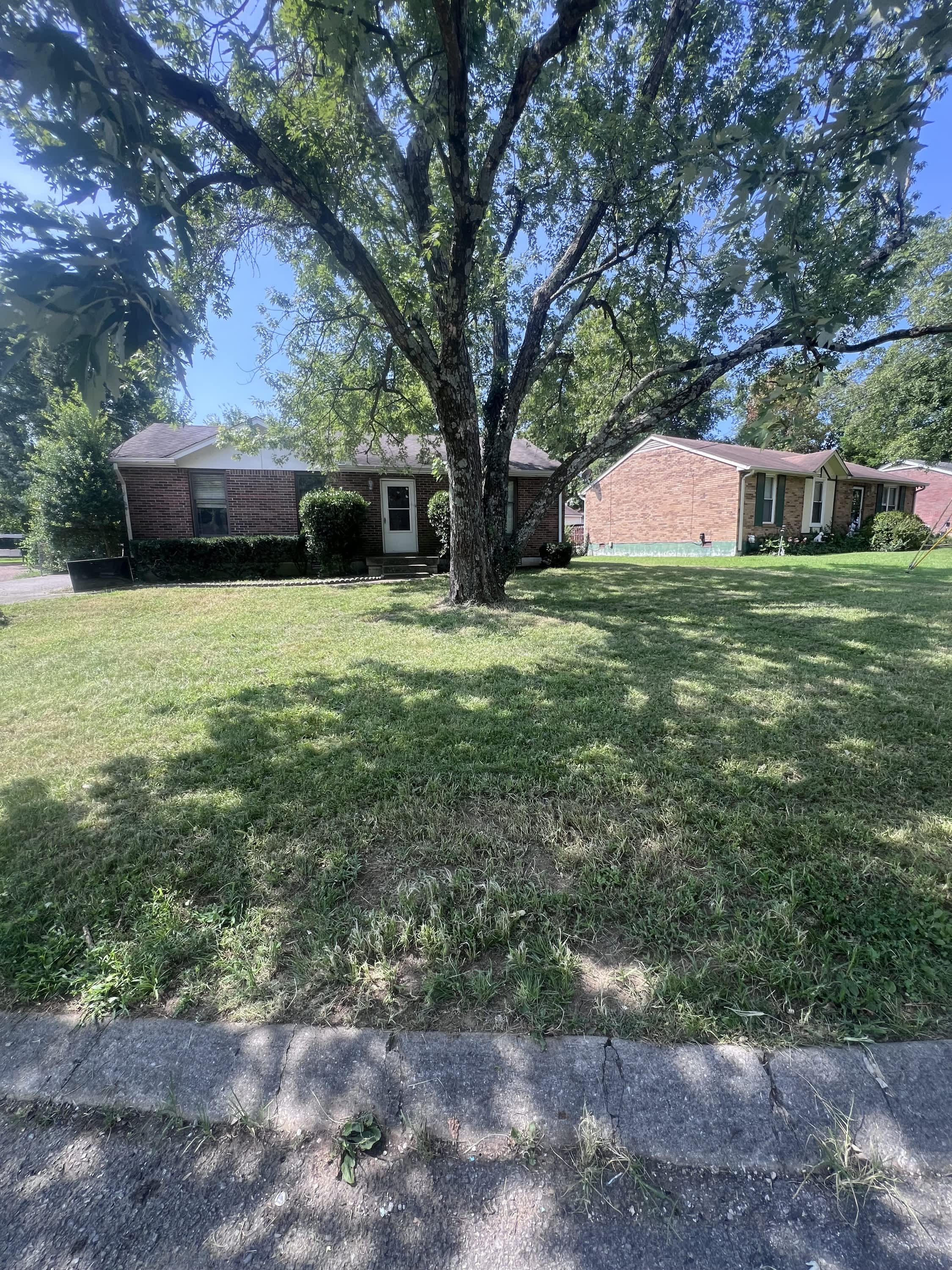 5125 Manorwood Court – photo 1