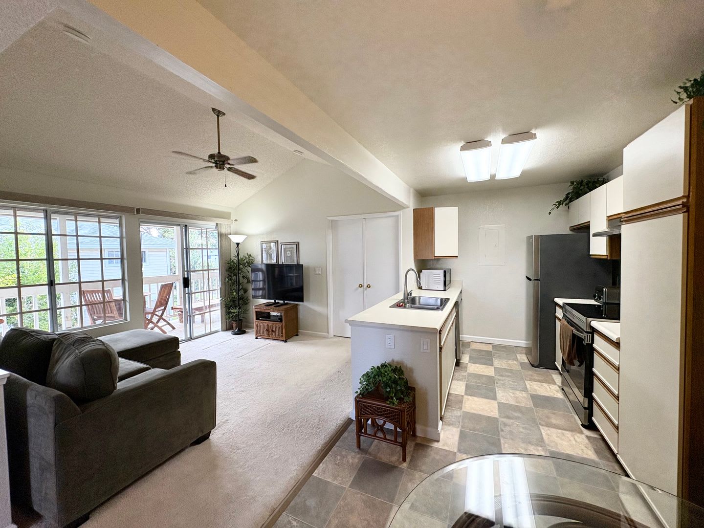 Fully Furnished 2-Bedroom Condo in Waikoloa Village – photo 1 of 12
