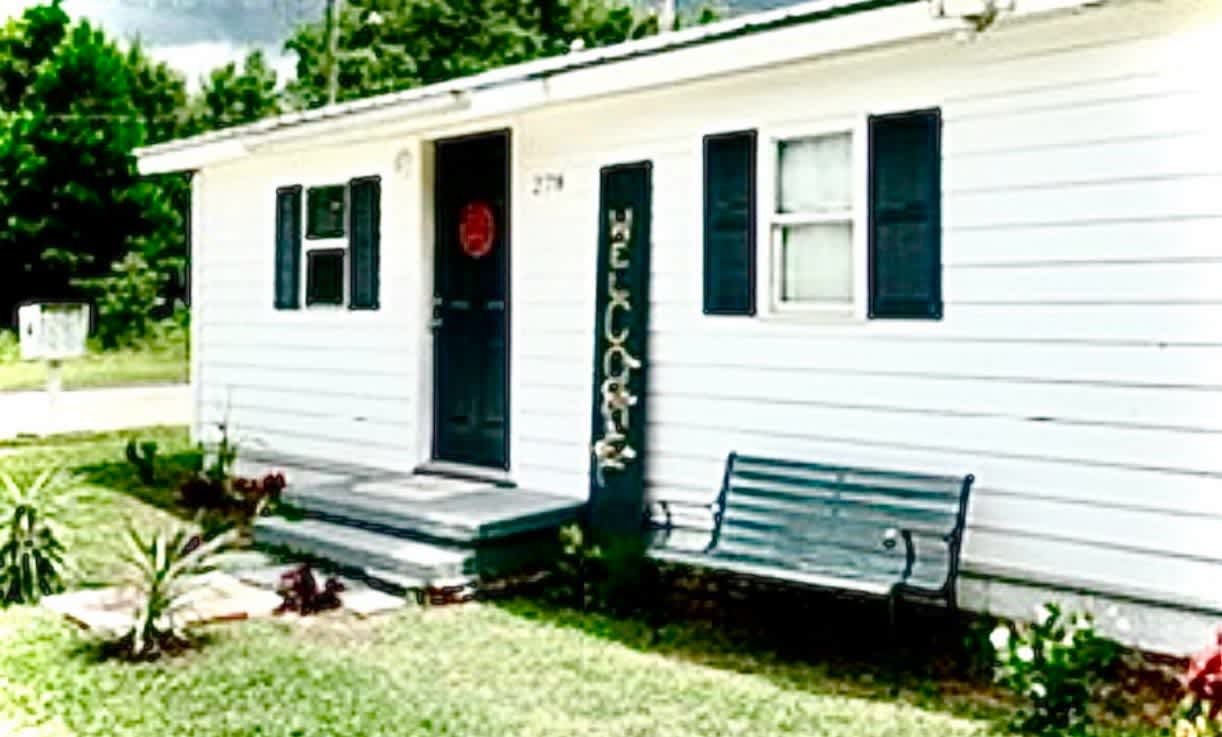 278 Ne Ark Pl – photo 1 of 25