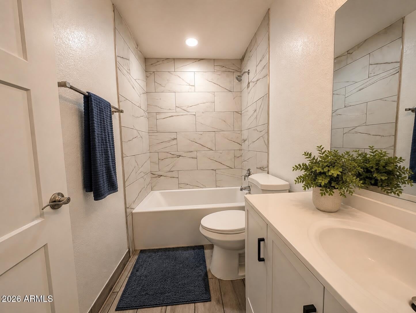 623 S Olive Street – photo 1