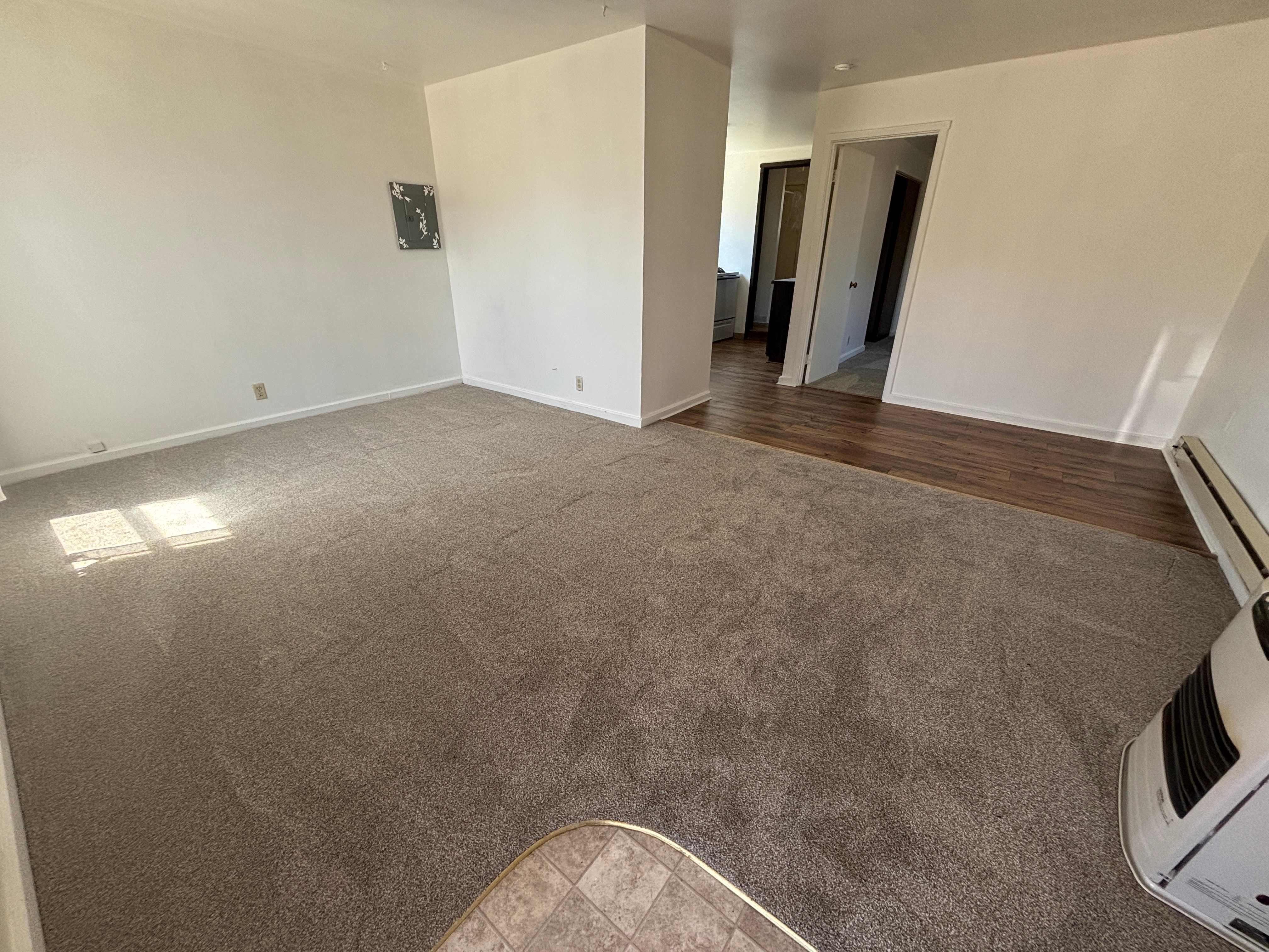2364 Redwood Ave – photo 1 of 5
