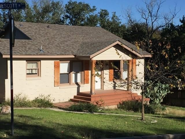 900 Prescott St – photo 1 of 102