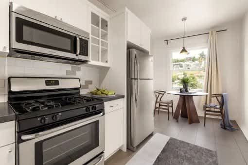 Del Mor Apartments – photo 1