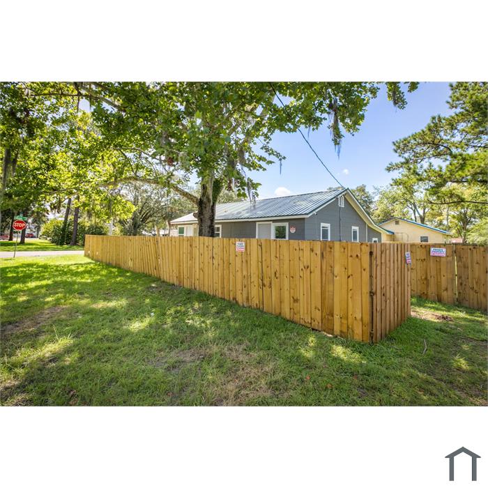 260 Vernis Ave – photo 1