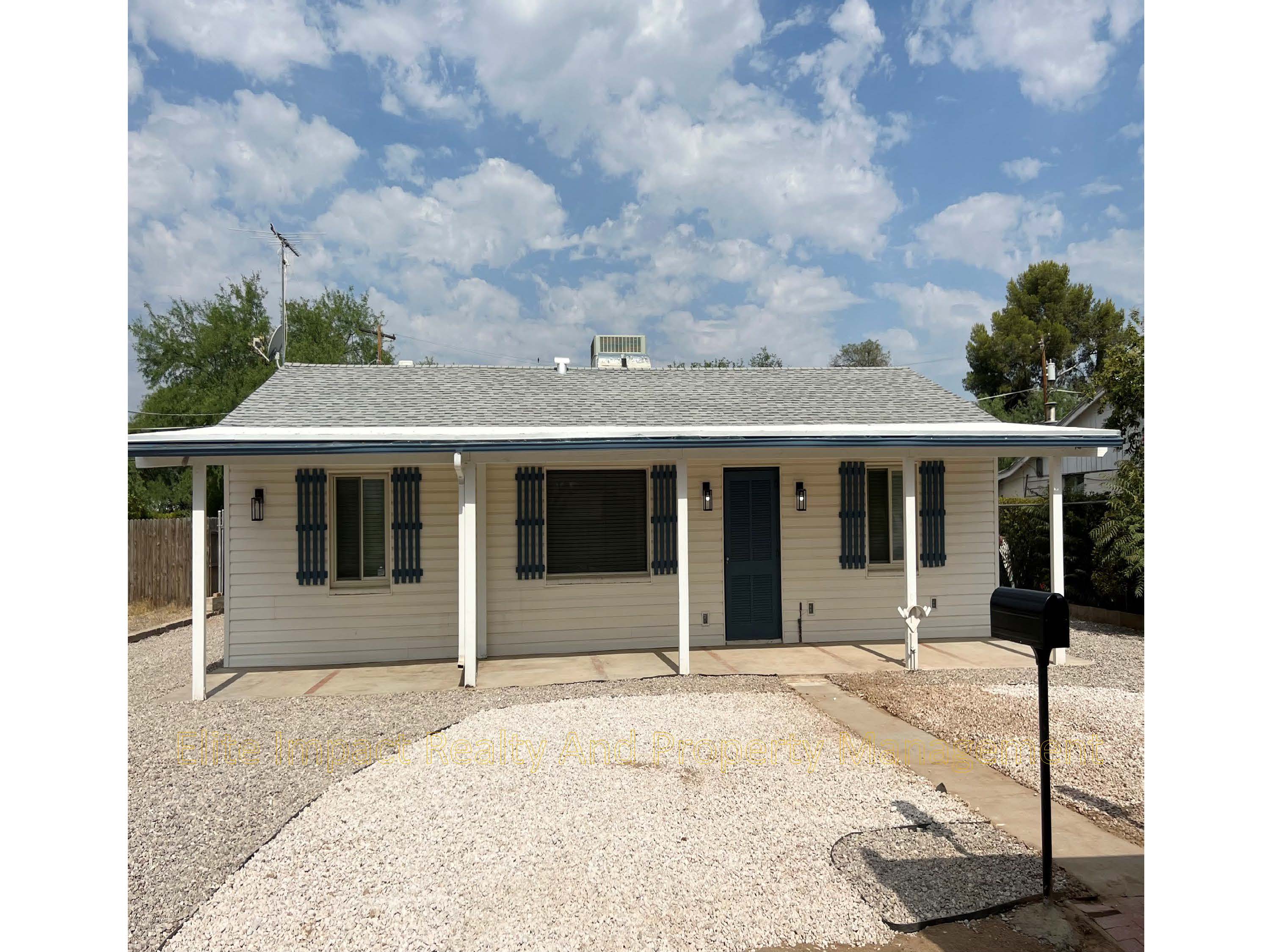 2637 North Wilson Avenue – photo 1
