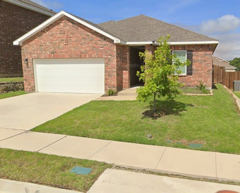 711 Camden Drive – photo 1