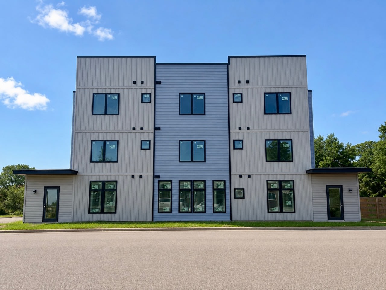 906 South 8th Street – photo 1