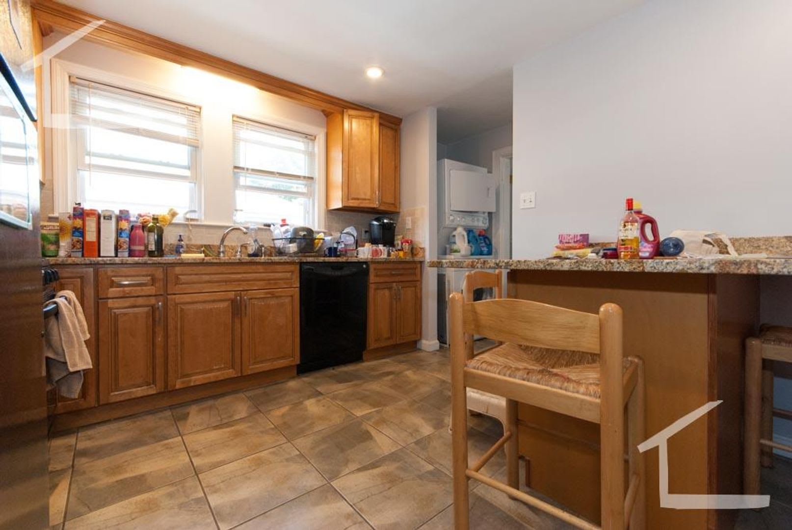 Charming 5 Bedroom – photo 1