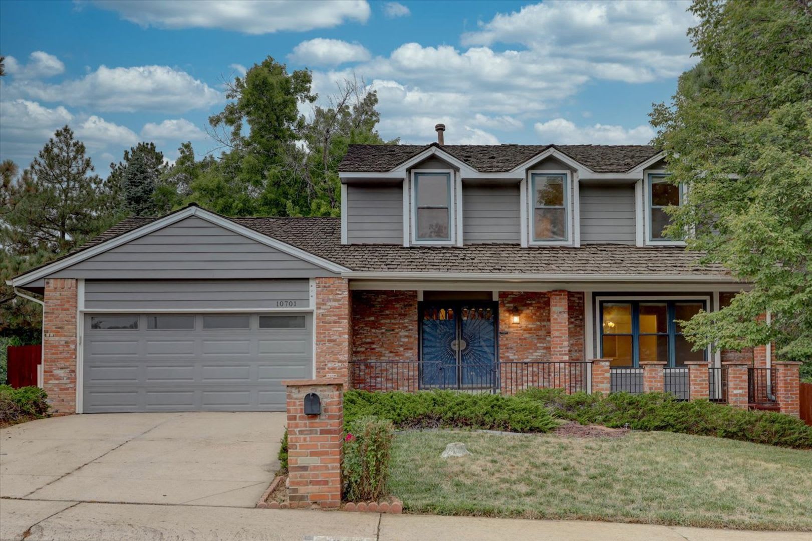 Spectacular 4Bed/3.5 Bath on a Large Corner Lot in Westminster! – photo 1