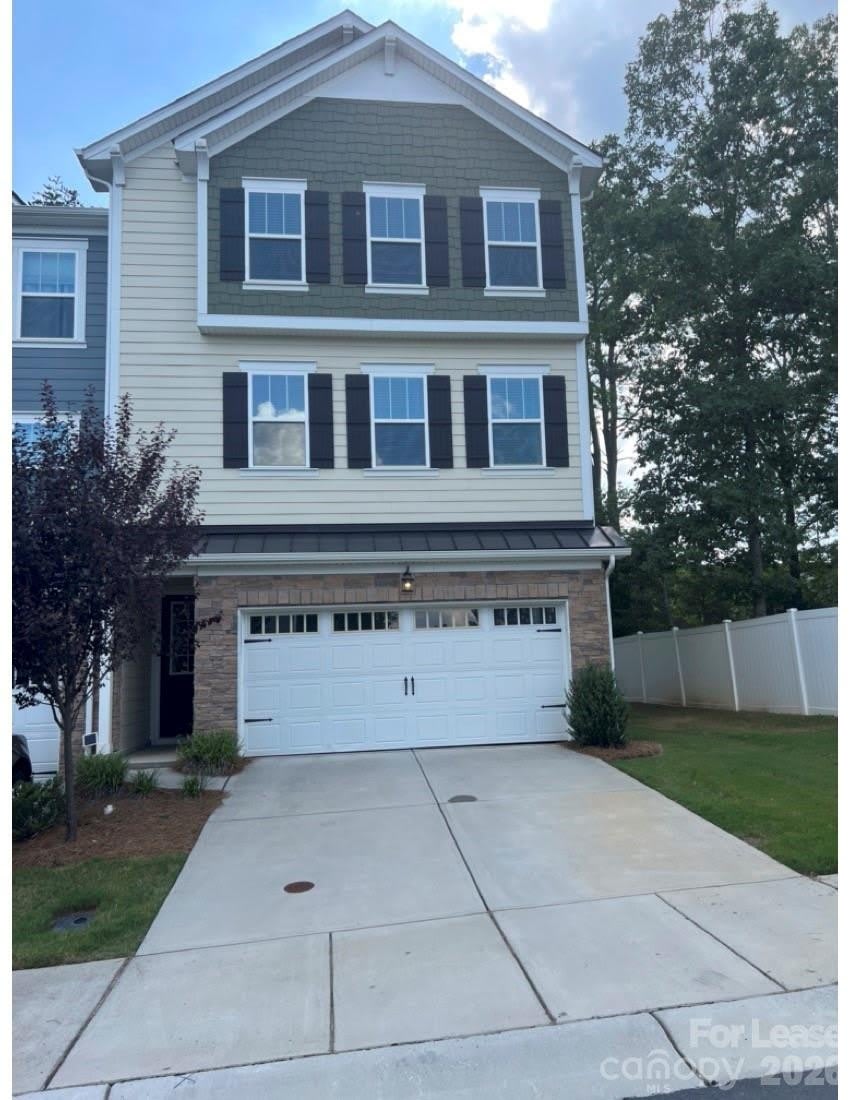 315 Grove Gate Lane – photo 1