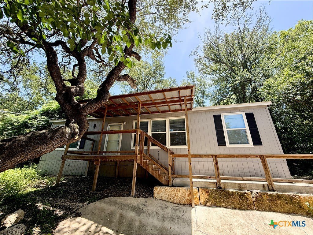 159 Deer Lane – photo 1 of 16